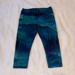 CVG Mountain Scape Leggings